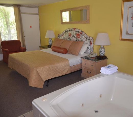 RIVERLODGE SOUTH