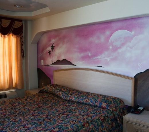 Luxury Inn and Suites Copperas Cove