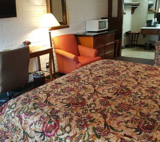 Edelweiss Inn New Braunfels
