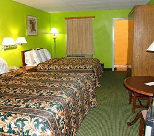 OYO Hotel San Antonio Lackland Air Force Base West