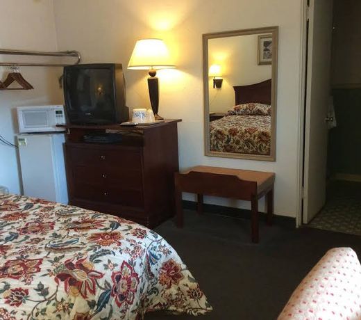 OYO Hotel Salem-Roanoke I-81