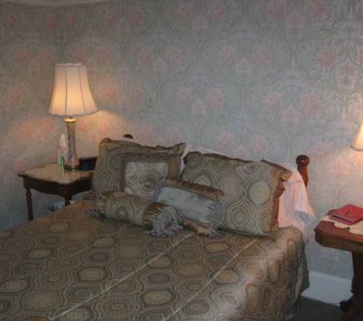 MILDRED'S BED & BREAKFAST