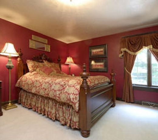 The Roost Bed and Breakfast