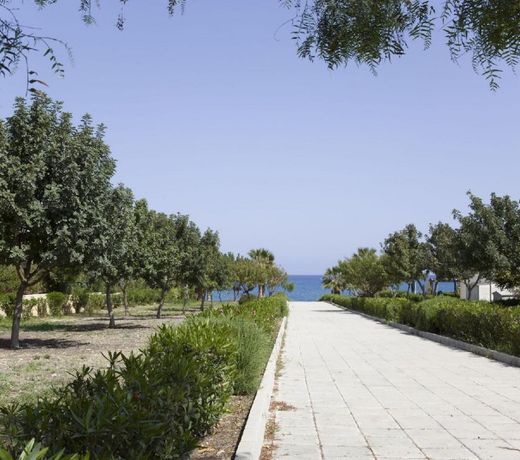 Eliofos Elegant Maisonettes