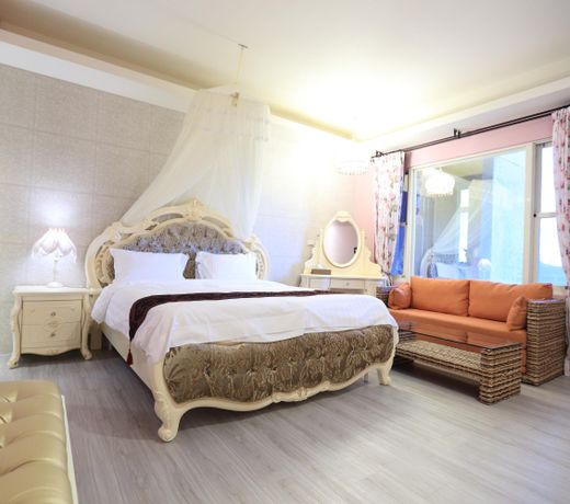 Caifeng Bed and Breakfast