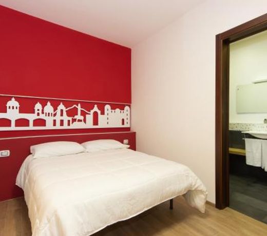 Central Rooms Il Re