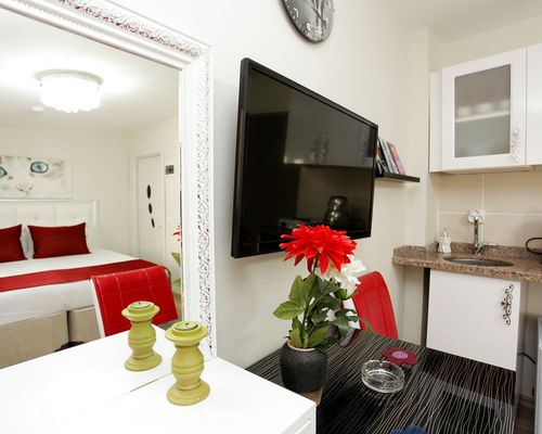 Taksim Istiklal Suites - Стамбул - фото 18