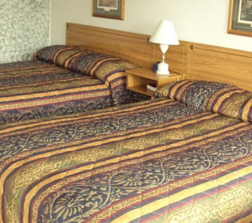 Pine Grove Motel