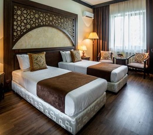 Orient Star Hotel