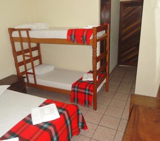 Francis Hotel Pousada