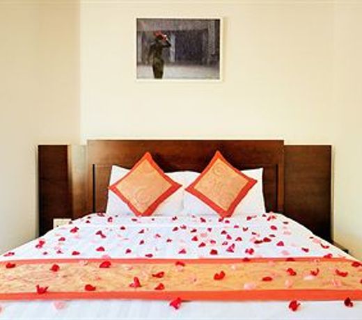 Little Brick Saigon Hotel