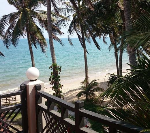 Sunshine Beach Resort