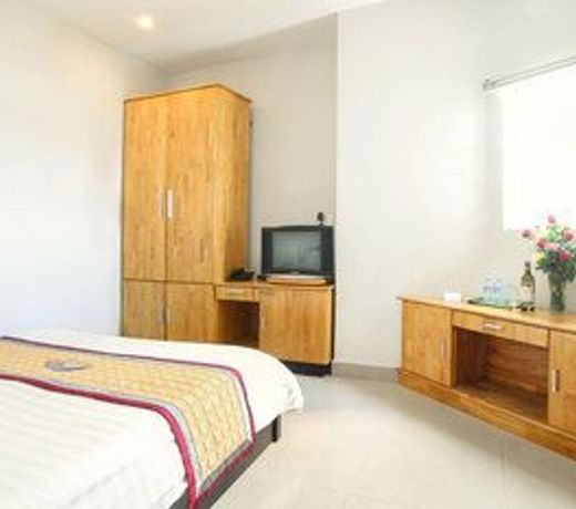 Rainbow Hotel