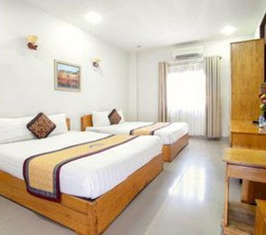 Rainbow Hotel