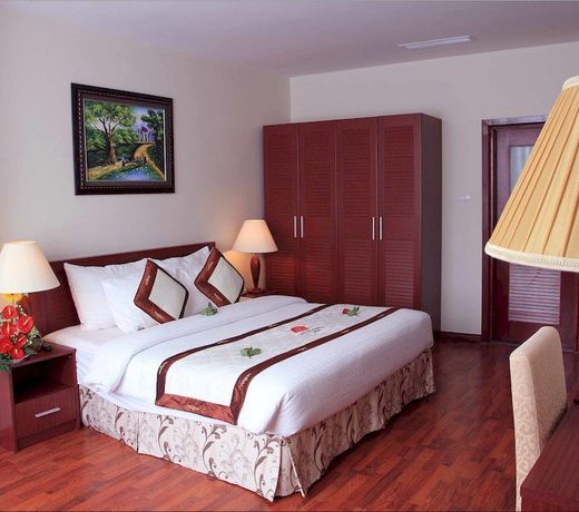 River Prince Hotel