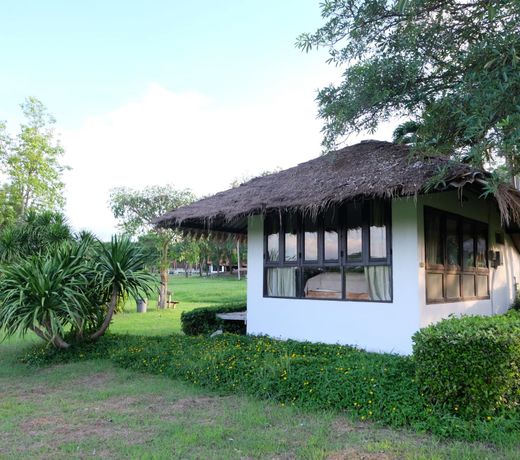 Hakuna Matata Nature Resort
