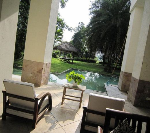 Hakuna Matata Nature Resort