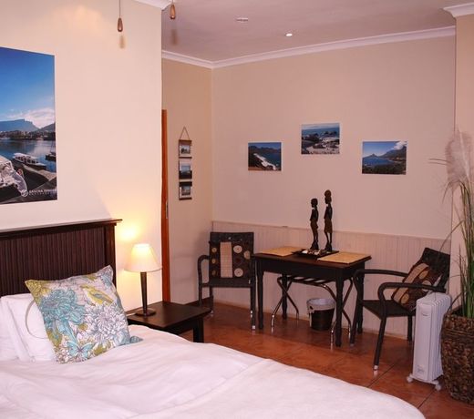 Khashamongo Guesthouse
