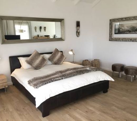 Cambalala Guest House