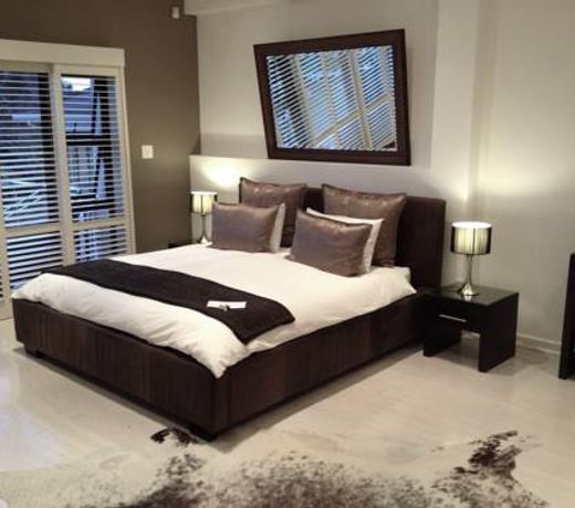 Cambalala Guest House