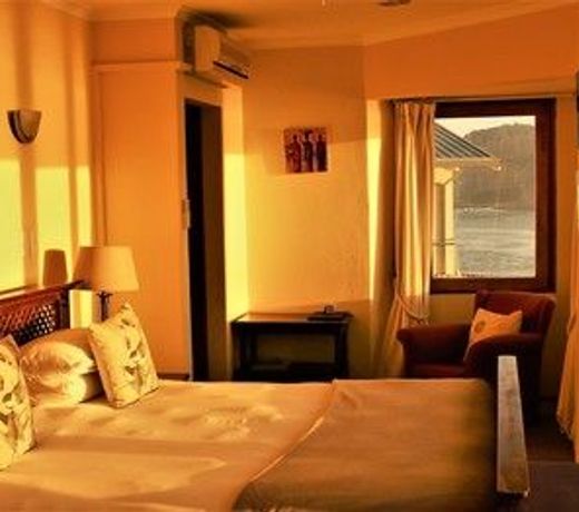 Augusta Bay Guest House