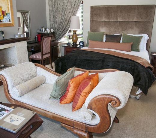 Alexander Guest House