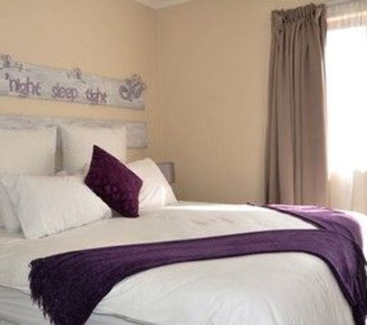 Saxon Lodge