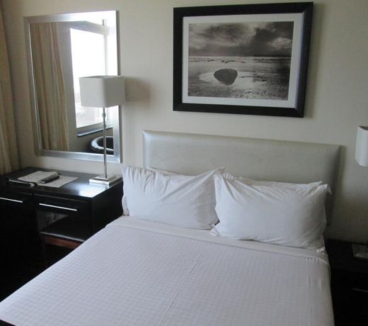 Parade Hotel