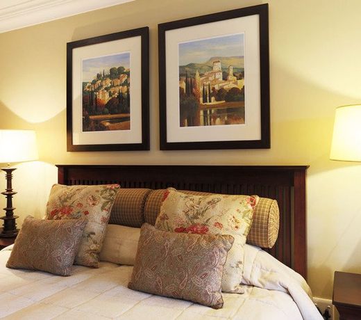 Auberge Hollandaise by Misty Blue Hotels