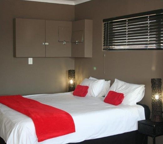 COLORS OF CAPE TOWN LODGE
