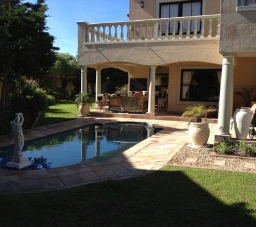 Roman Retreat