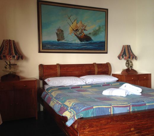 Vasco's Resort