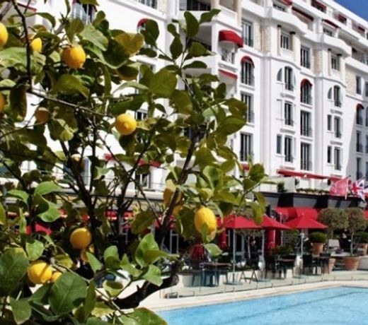HÃ´tel BarriÃ¨re Le Majestic Cannes