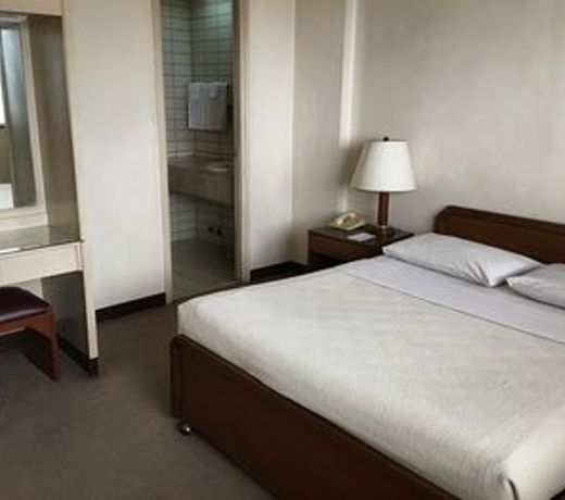 Sunny Bay Suites
