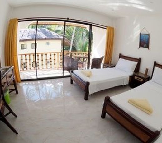 Alona Vida Beach Resort