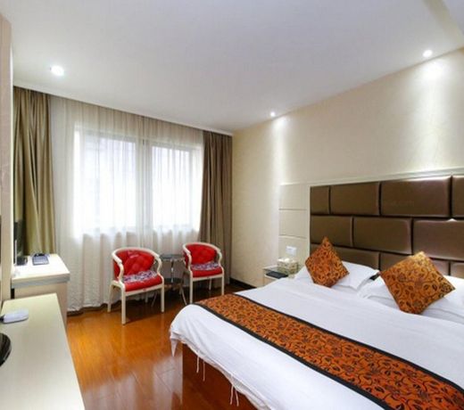 Yiwu Outing Fashion Hotel