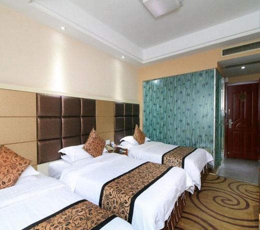 Yiwu Outing Fashion Hotel