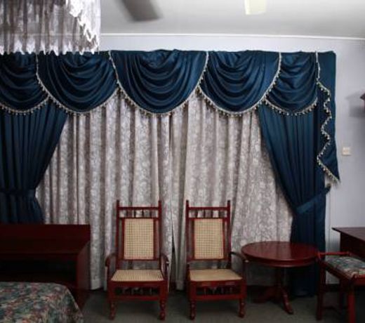 Riverdale Hotel