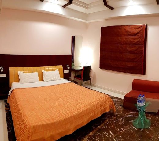 Hotel Madhushree
