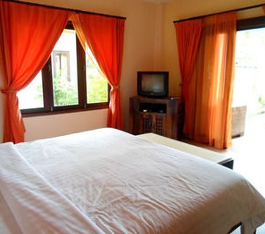 Baan Tropicana