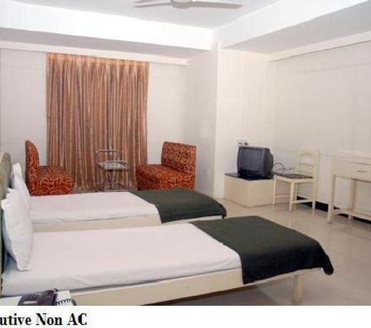 Capital O 60064 Hotel Sparkling Pearl
