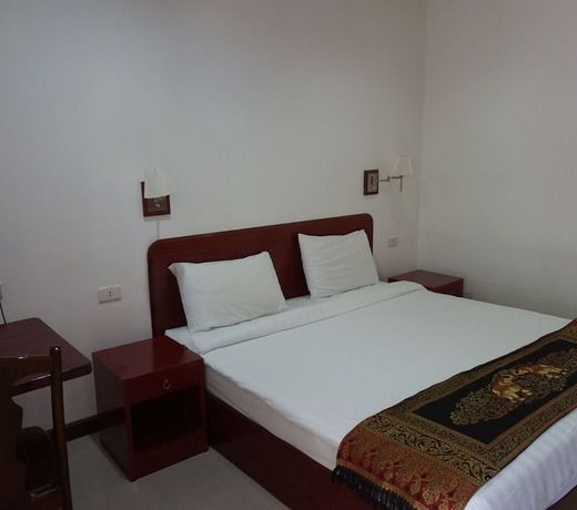 Phanthipha Residence (SHA Extra Plus)