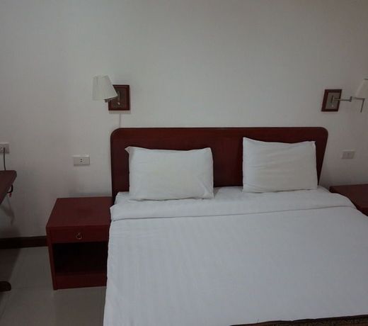 Phanthipha Residence (SHA Extra Plus)