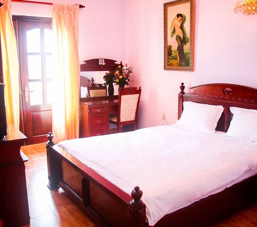 Le Petit Paris Dalat Hotel