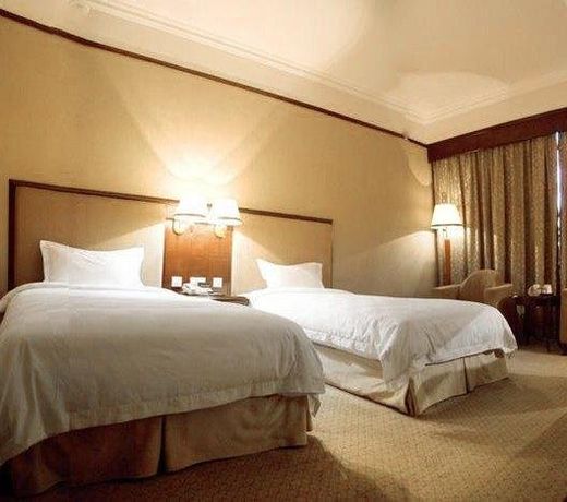Fourseas Hotel