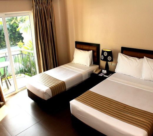 N Hotel