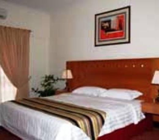 Marina Court Resort Condominium