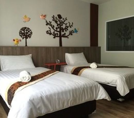 Le Lerts Living Hotel