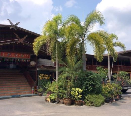 Phungluang Resort