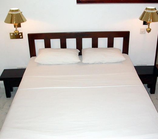 Grand Kandy Villa Hotel